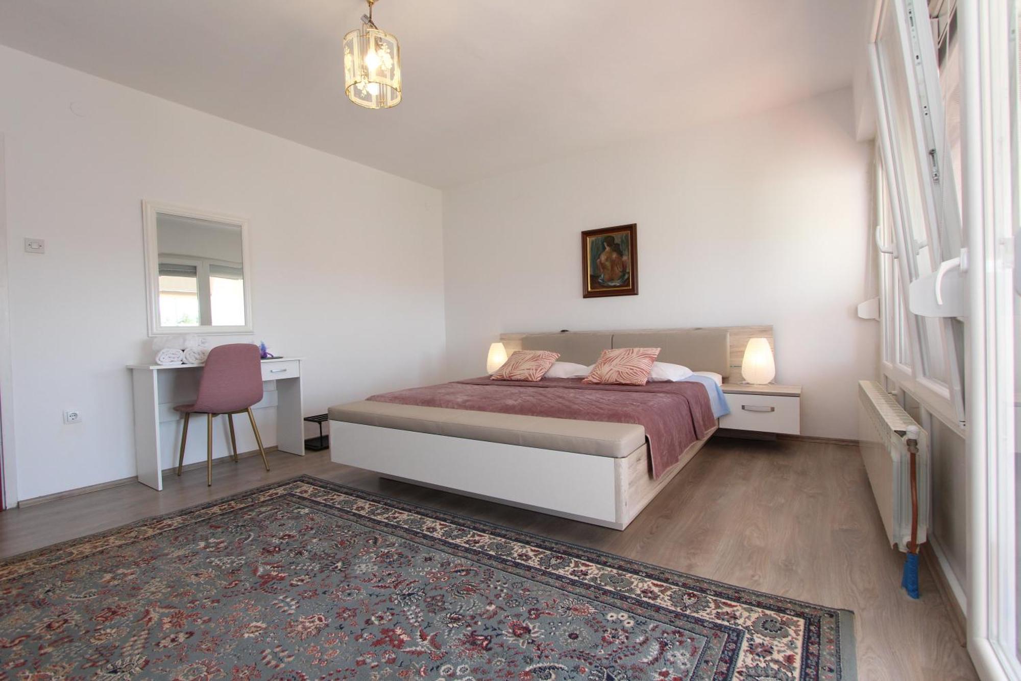 Rooms And Apartments Dino โรวีน ภายนอก รูปภาพ